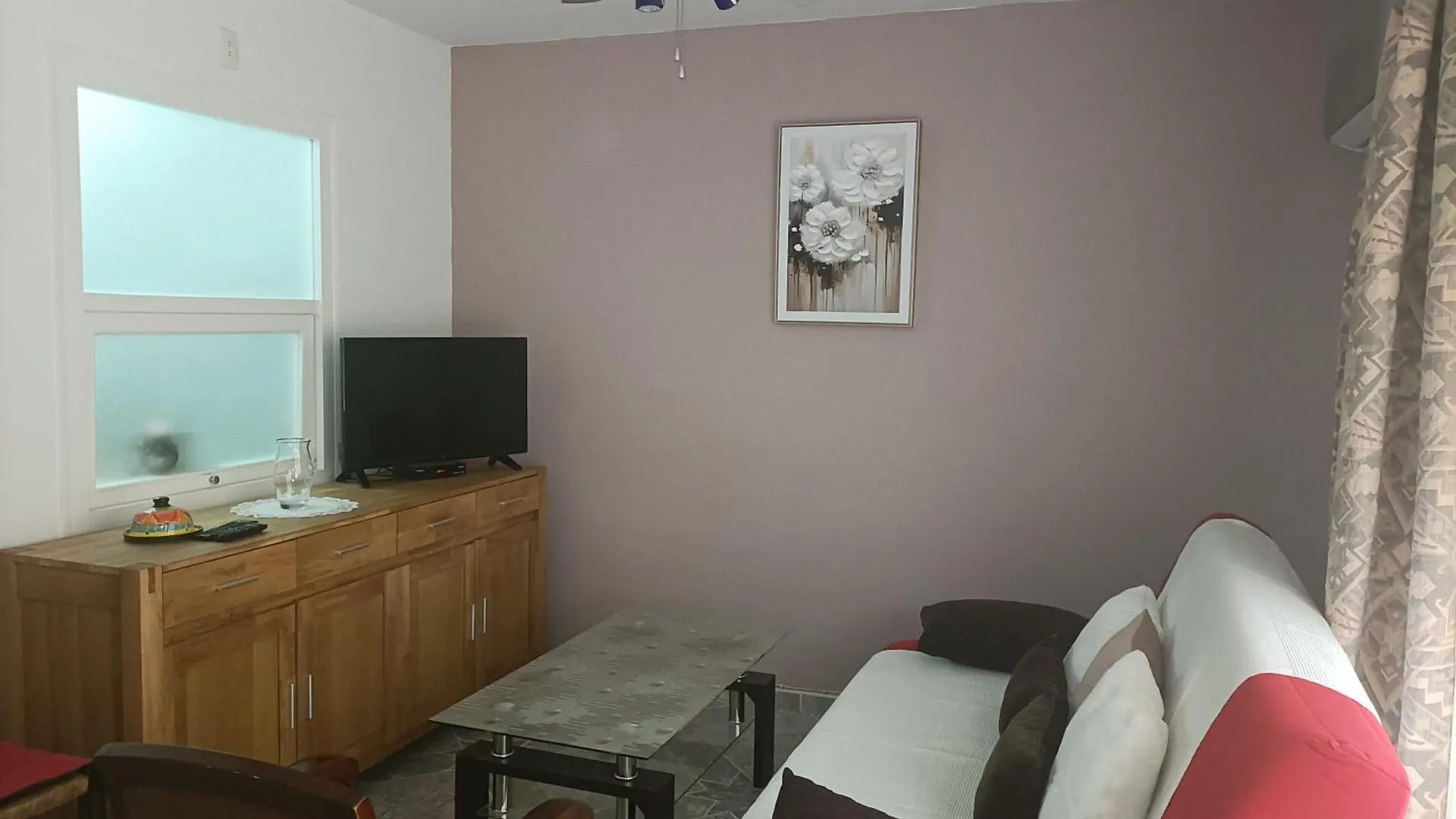Appartement Pres De La Plage Et Tout Climatise Apartamento Cerca De La Playa Todo Aire Acondicionado La Pineda Apartment